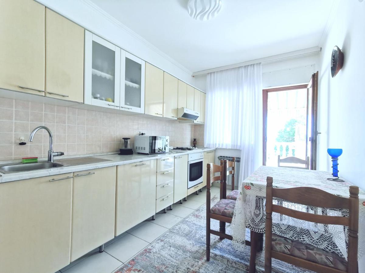 Apartments Mira Kaštela 外观 照片